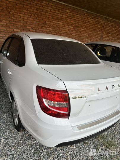 LADA Granta 1.6 МТ, 2023, 30 км