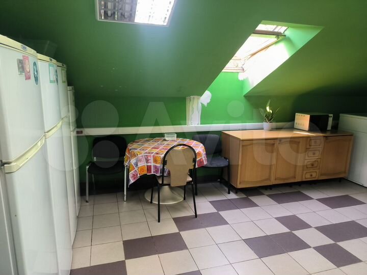 Комната 14 м², 1/4 эт.