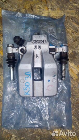 Суппорт тормозной левый камри 50 кузов