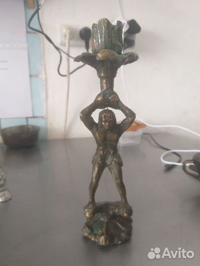 Подсвечник