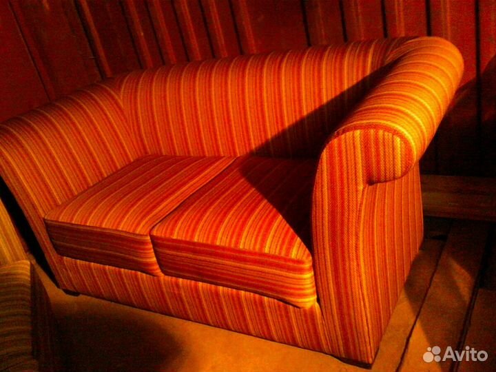 Ремонт и перетяжка мягкой мебели. Александр