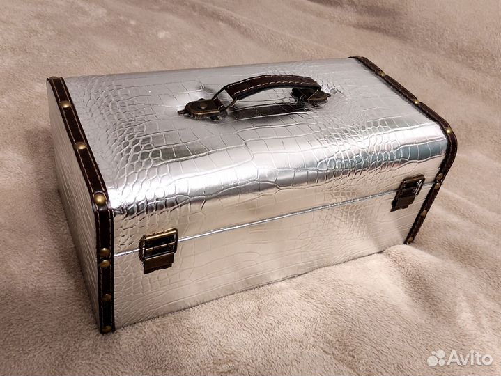 Шкатулка деревянная кожаная подарок