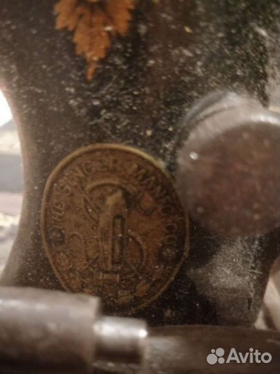 Швейная машина Singer