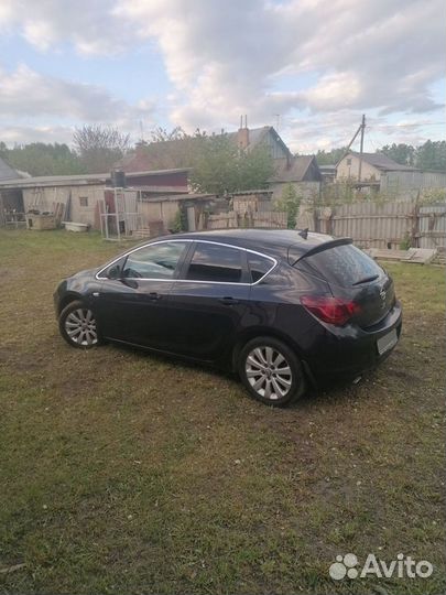 Opel Astra 1.6 МТ, 2010, 43 000 км