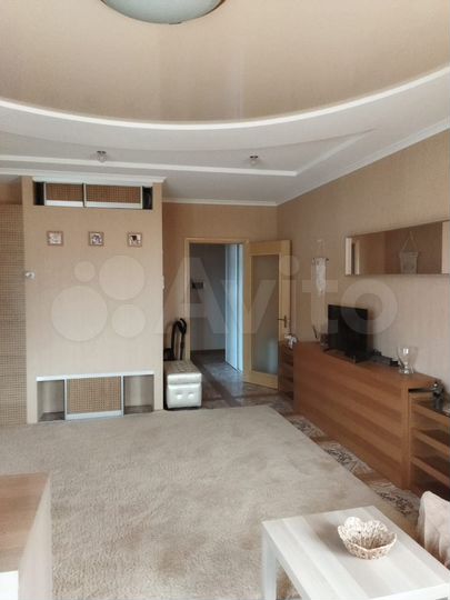 2-к. квартира, 65 м², 5/5 эт.