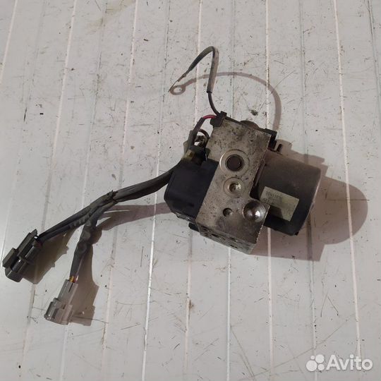 Блок ABS Nissan Cefiro 32 седан 2 1998