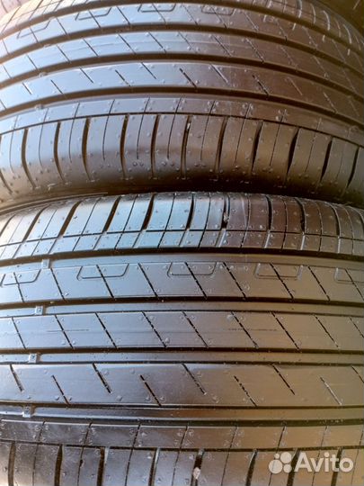 Goodyear EfficientGrip Performance 215/55 R17