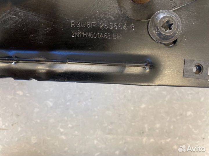 Кронштейн сидений задний Ford Fusion 1.4 2005-2012