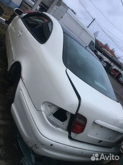 Mercedesclk. 3.2бензин.99г