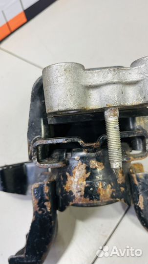 Подушка двигателя Toyota Corolla E150