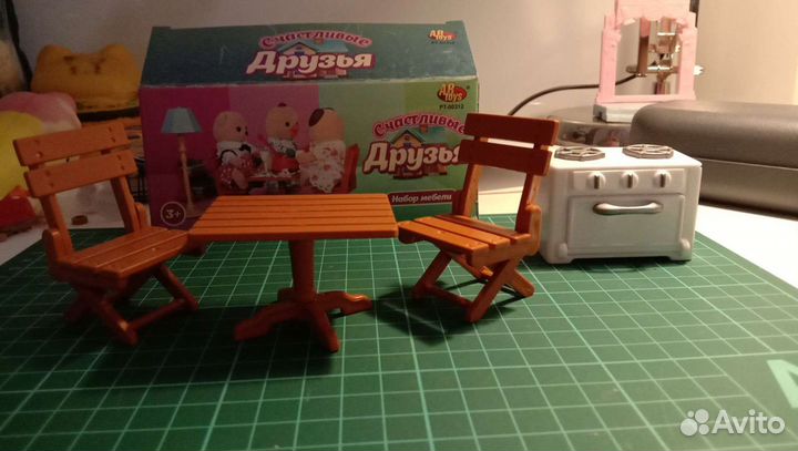 Игрушечная мебель
