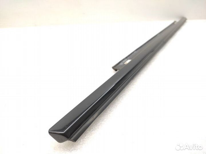 Молдинг стекла задний левый Audi A6 C7 1.8 CYG