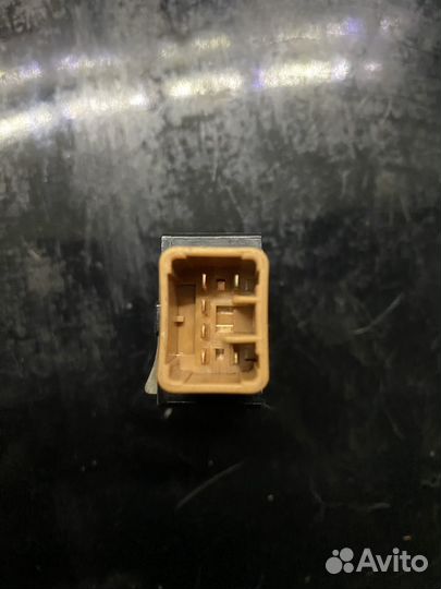 Кнопка KIA cerato