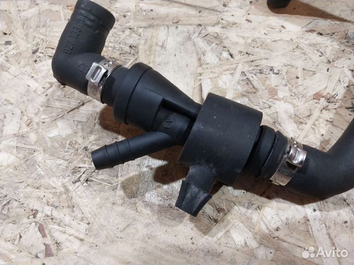 Эжекционный насос Volkswagen Passat B5 Audi A4 B5