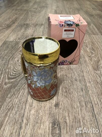 Новая кружка с крышкой 400 мл