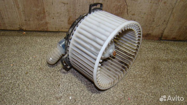 Моторчик печки Mazda 3 (BL)