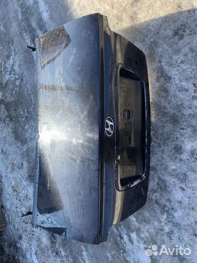Крышка багажника Hyundai Sonata EF