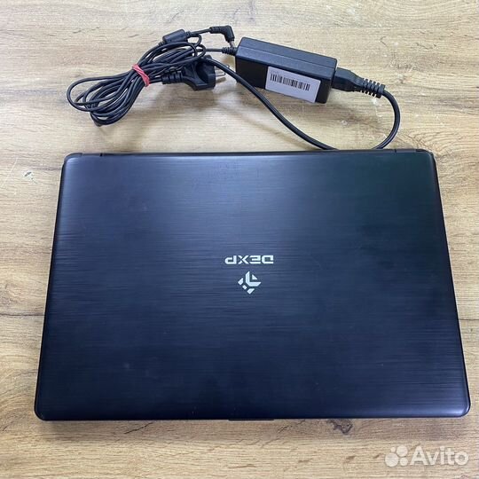 Ноутбук dexp Aquilon O140