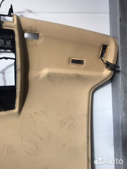 Потолок Volkswagen Phaeton(2075)