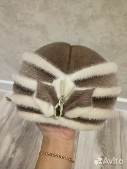 Шапки женские