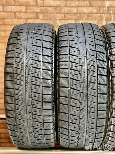 Bridgestone Blizzak Revo GZ 205/55 R16