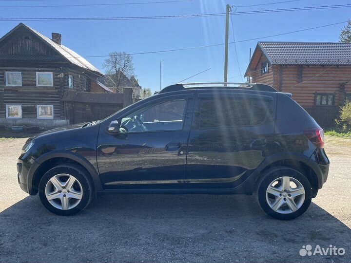 Renault Sandero Stepway 1.6 МТ, 2016, 90 909 км