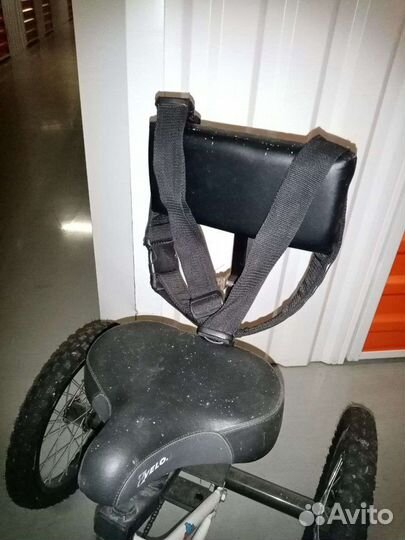 Велосипед большой трёхколёсный специализированный