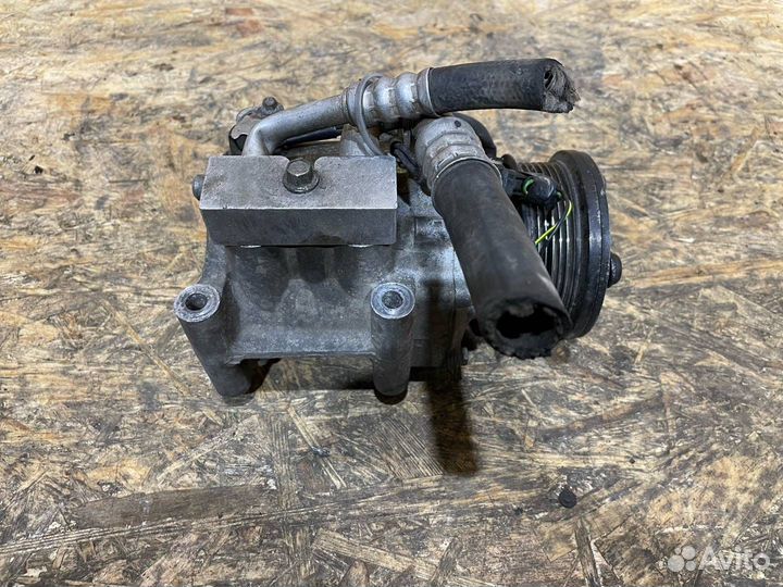 Компрессор кондиционера Ford Focus рест