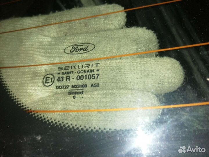 Стекло заднее Ford Mondeo 3