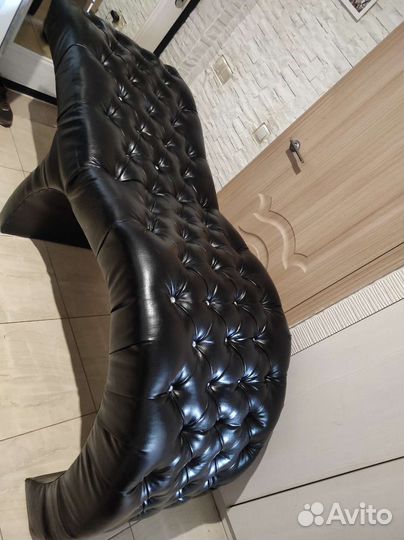 Анатомическая кушетка для наращивания ресниц