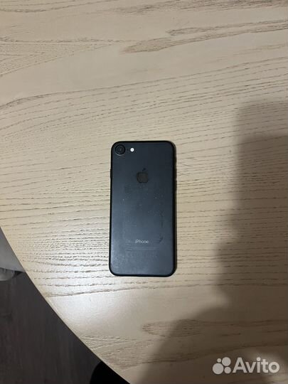 iPhone 7, 128 ГБ