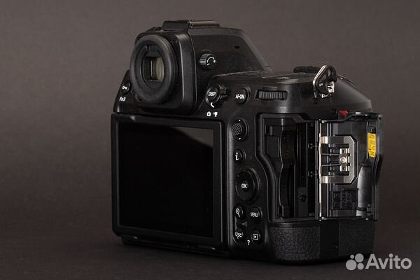 Фотоаппарат Nikon Z8 Body