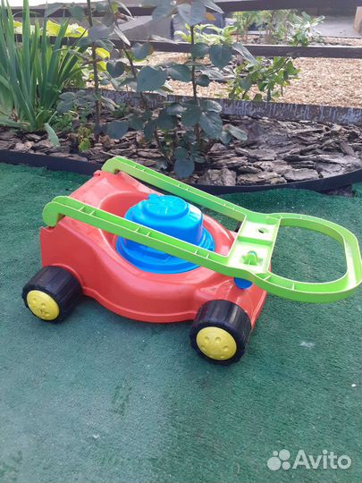 Машинка-каталка