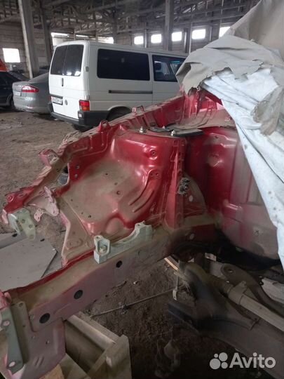 Четверть передняя правая Toyota Rav 4(XA30)