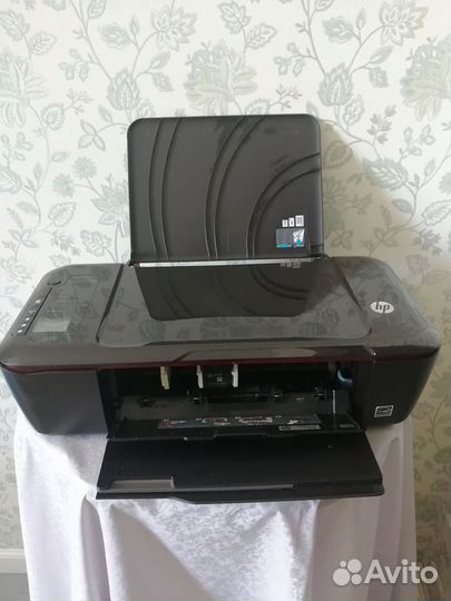 Цветной принтер HP DeskJet 3000