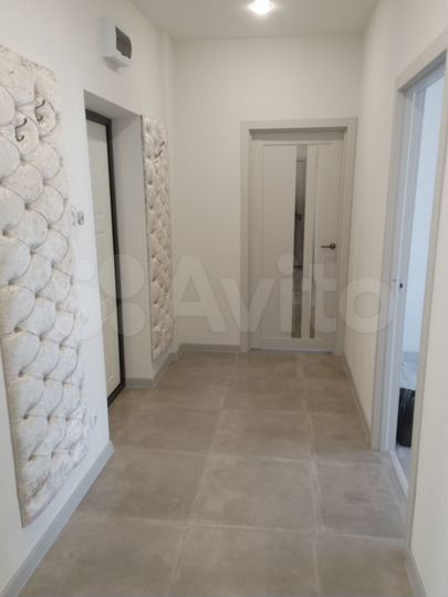 2-к. квартира, 62 м², 2/4 эт.