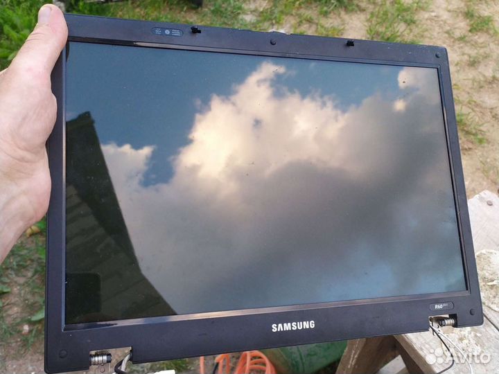 Монитор Samsung r60 plus