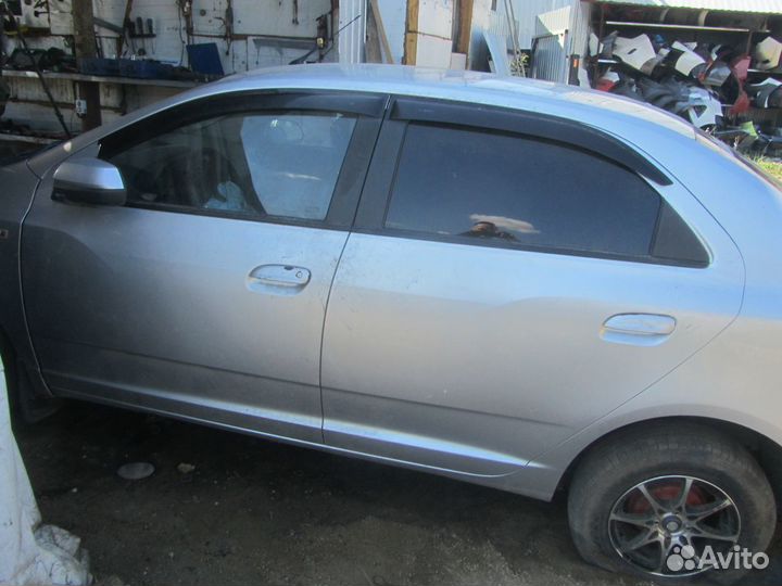 Дверь передняя задняя левая правая Cobalt