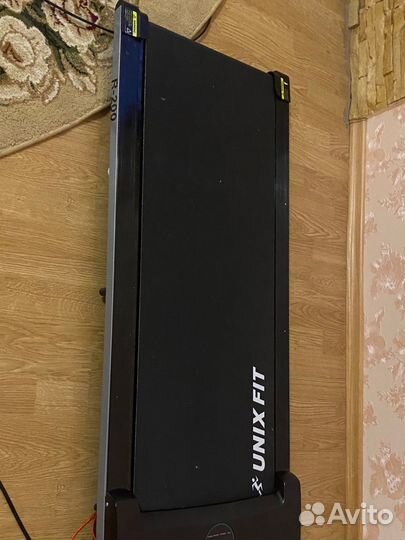Беговая дорожка UnixR200