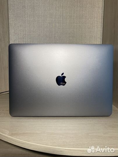 Apple Macbook pro 13 2020 m1 8gb 256gb
