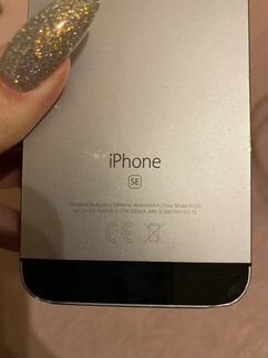 Телефон iPhone 5SE