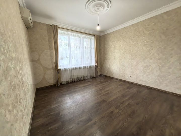 2-к. квартира, 43,9 м², 2/2 эт.