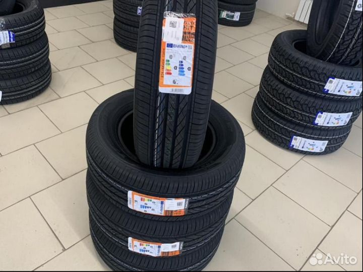 Tracmax X-Privilo H/T 235/60 R16 100H