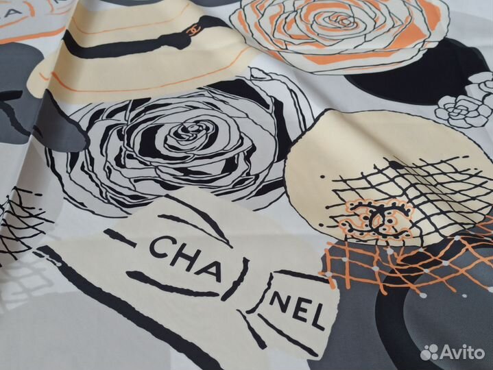 Белый платок Chanel ручная подгибка 3цв