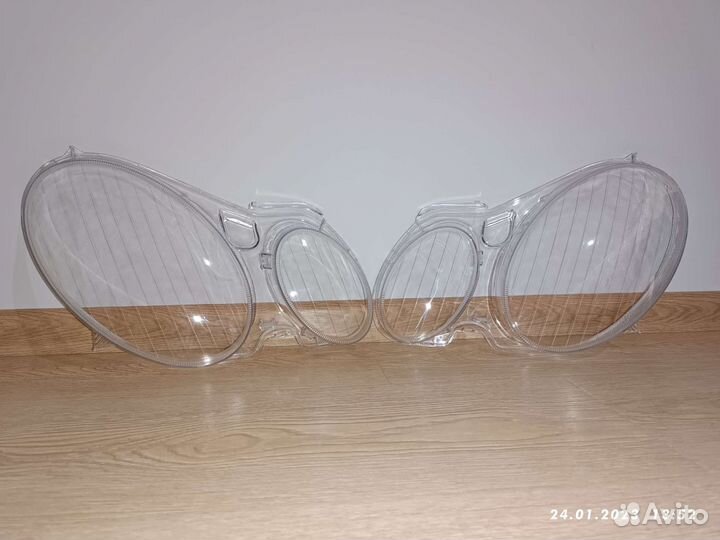 Стекла фар W211 w210 цена указана за два стекла