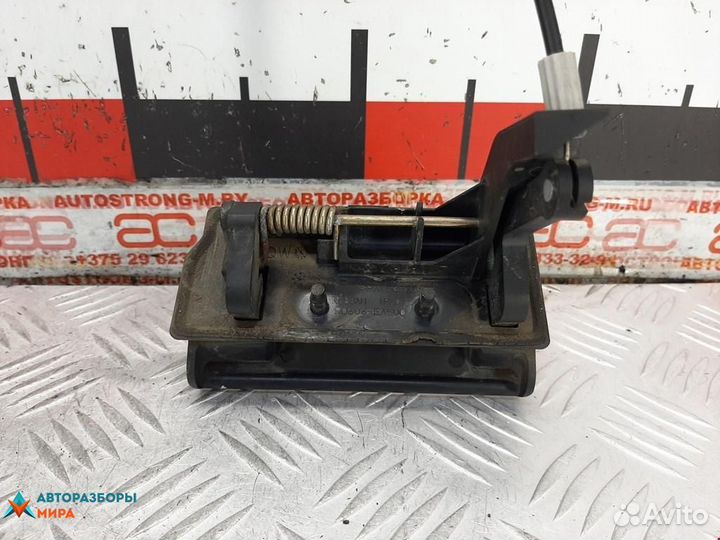 Ручка крышки багажника Nissan Pathfinder R51 2006