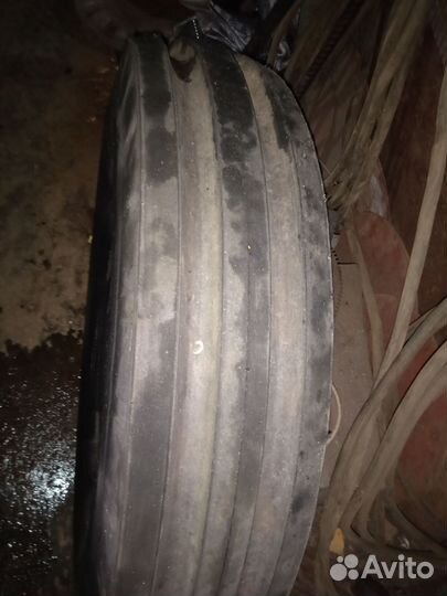 Резина 180/406 т 25 и колеса на жигу и на оку 8