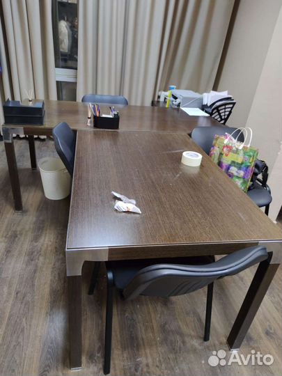 Стол со шкафом и тумбой