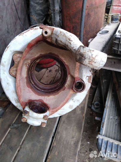 Шкворень (кулак) поворотный Татра 815