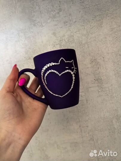 Инкрустация стразами